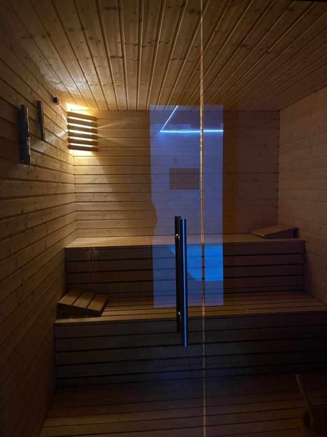 La Park Aparthotel กูโดวาสโดรยจ์ ภายนอก รูปภาพ